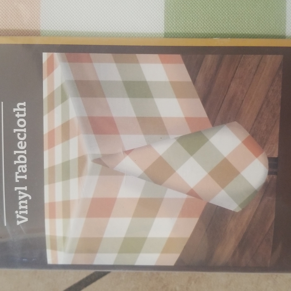 Vinyl tablecloth